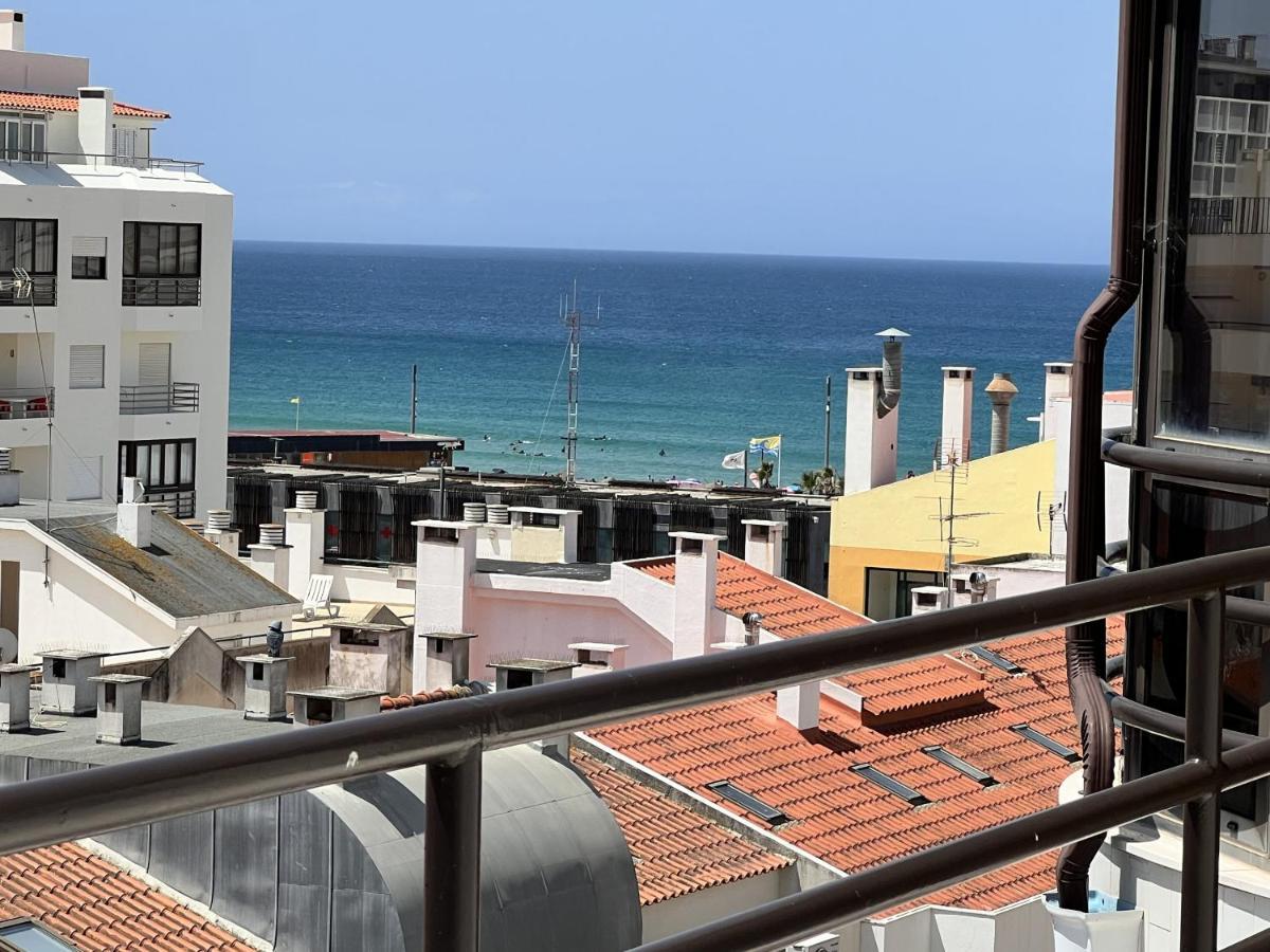 Mar A Vista Roof