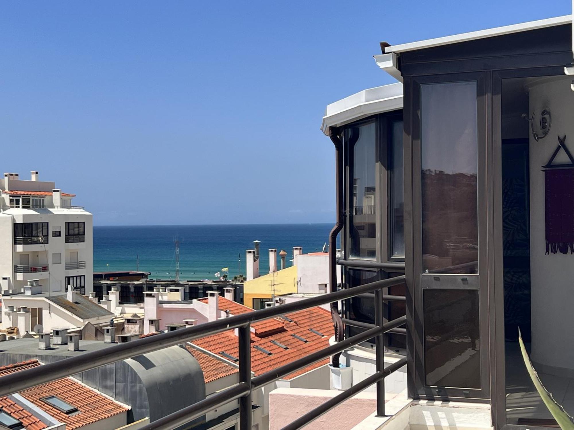 Mar A Vista Roof *