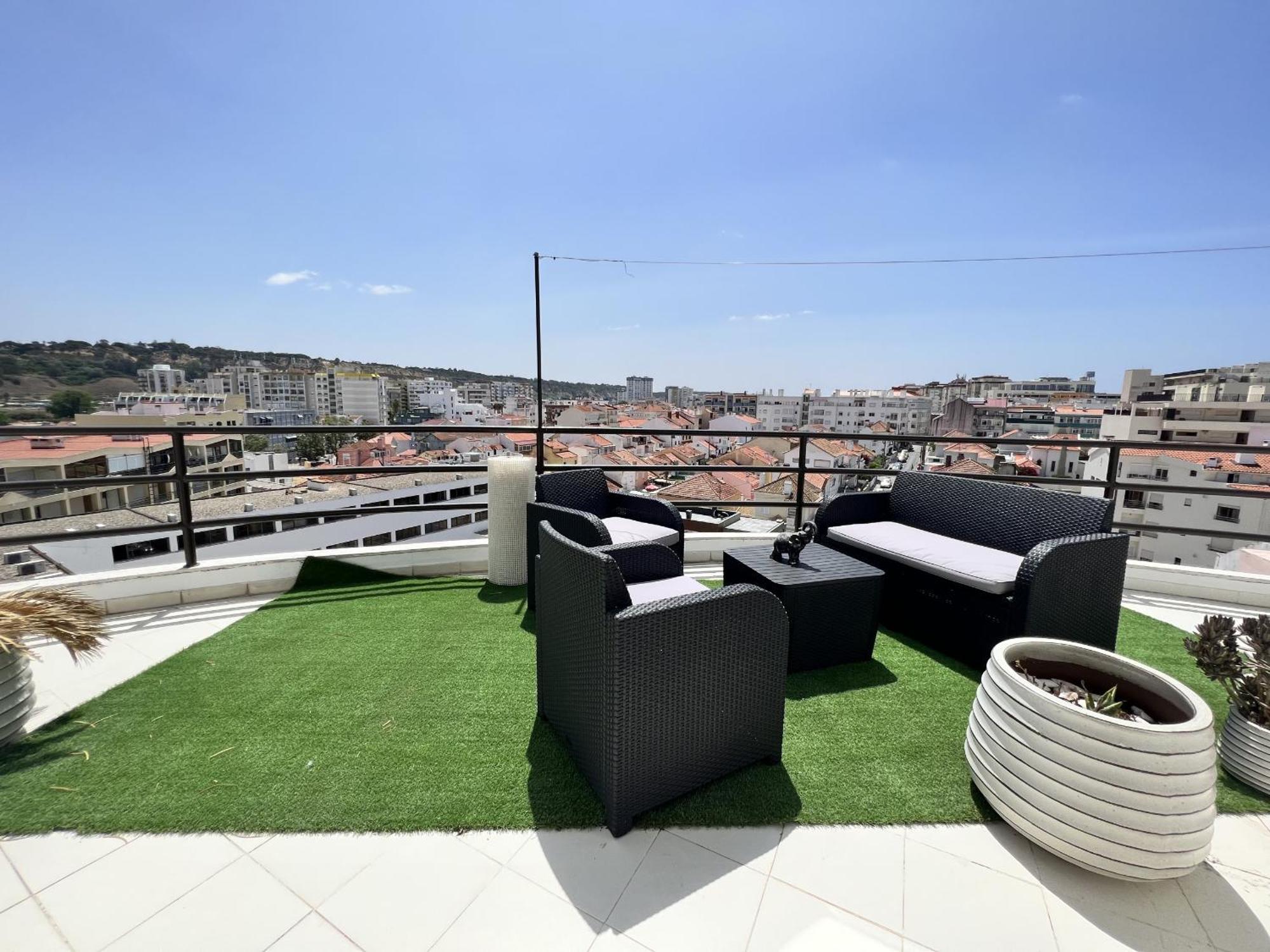 Mar A Vista Roof Apartment *